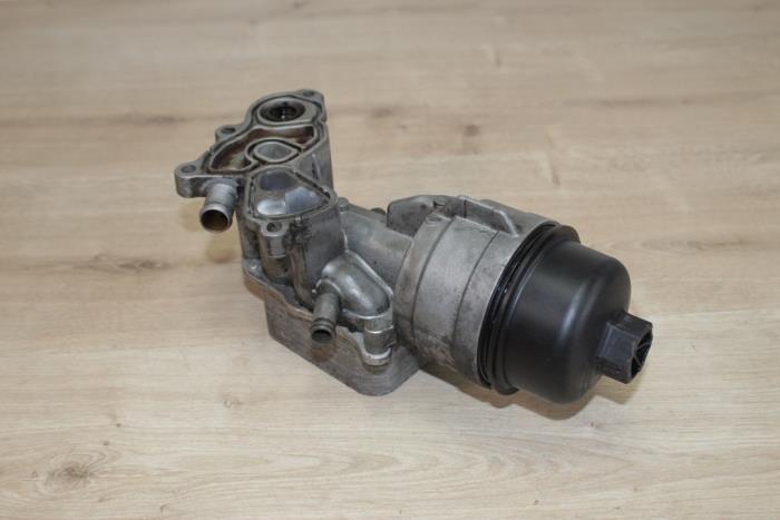 Gebrauchte Ölfiltergehäuse Mini Clubman (R55) 1.6 16V Cooper S Preis € 77,35 Mit Mehrwertsteuer angeboten von Miniparts24