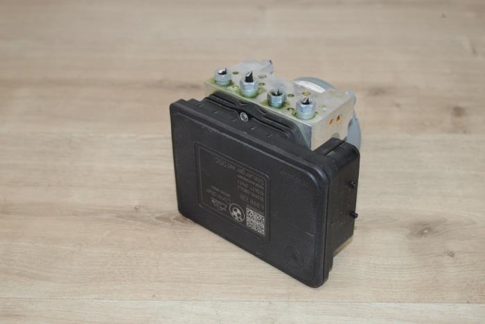 Gebrauchte ABS Pumpe Mini Mini (F56) 2.0 16V Cooper S Preis € 345,10 Mit Mehrwertsteuer angeboten von Miniparts24