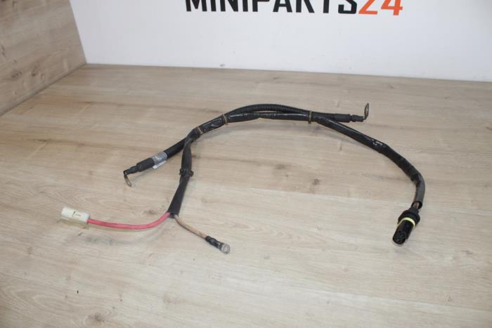 Używane Kabel (rózne) Mini Mini Cooper S (R53) 1.6 16V Cena € 47,60 Z VAT oferowane przez Miniparts24