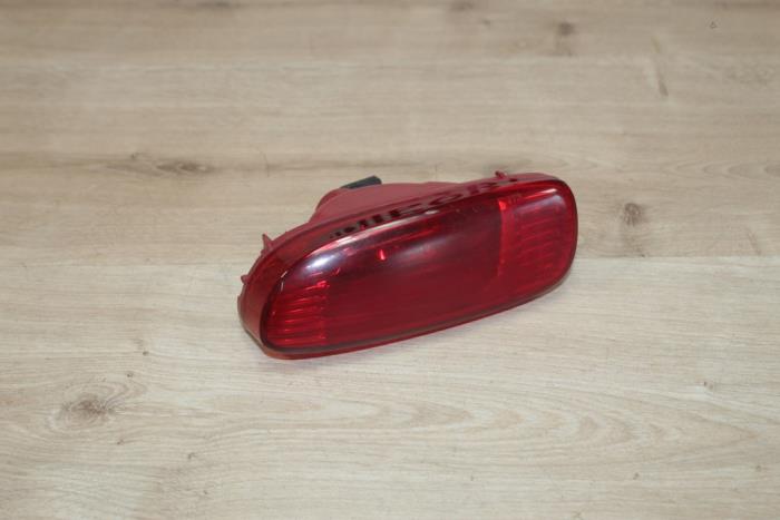 Begagnade Bakre dimljus Mini Mini (F56) 2.0 16V Cooper S Pris € 17,85 Inklusive moms erbjuds av Miniparts24