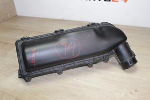 Usados Cuerpo de filtro de aire Mini Mini (R56) 1.6 16V Cooper S Precio € 71,40 IVA incluido ofrecido por Miniparts24 - Miniteile24 GbR
