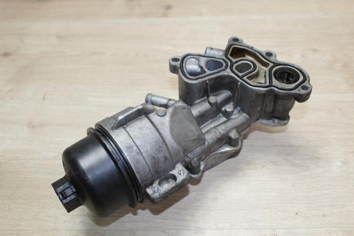 Gebrauchte Ölfiltergehäuse Mini Clubman (R55) 1.6 16V Cooper S Preis € 77,35 Mit Mehrwertsteuer angeboten von Miniparts24