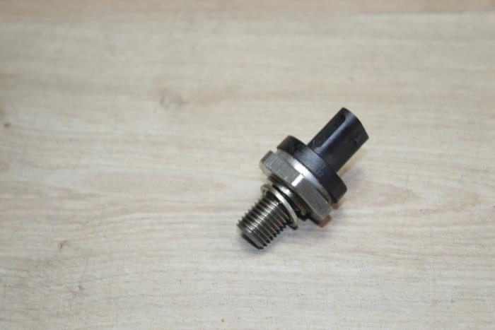 Gebrauchte Öldrucksensor Mini Mini (F56) 1.2 12V One Preis € 41,65 Mit Mehrwertsteuer angeboten von Miniparts24