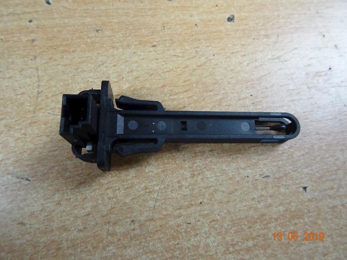 Begagnade Innetemperatursensor Mini Mini (R56) 1.6 16V Cooper S Pris € 25,00 Marginaltabell erbjuds av Miniparts24