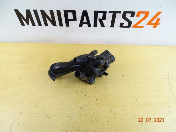 Używane Termostat Mini Mini (R56) 1.4 16V One Cena € 35,70 Z VAT oferowane przez Miniparts24