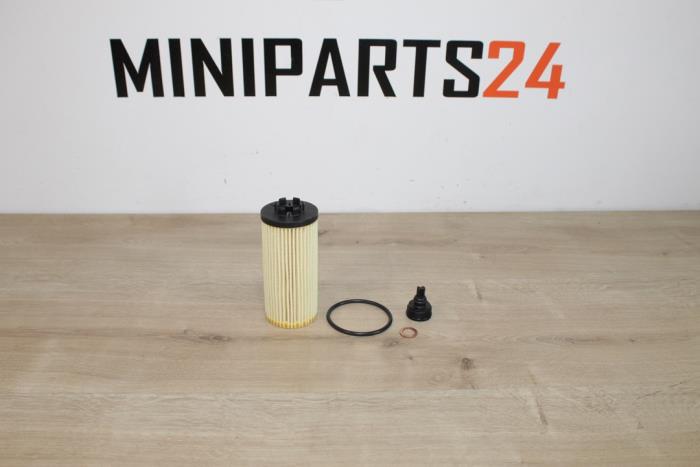 Nowe Filtr oleju Mini Cooper Cena € 21,50 Z VAT oferowane przez Miniparts24