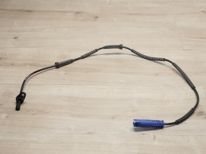Begagnade ABS-sensor Mini Mini (R56) 1.6 16V Cooper Pris € 14,88 Inklusive moms erbjuds av Miniparts24