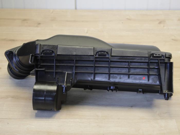 Begagnade Luftfilterhus Mini Countryman (R60) 1.6 16V Cooper S ALL4 Pris € 89,25 Inklusive moms erbjuds av Miniparts24