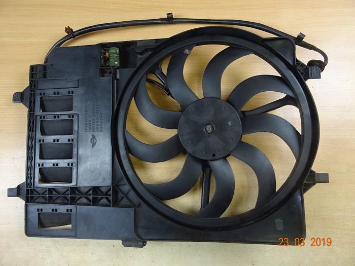 Używane Wentylator grzewczy BMW Mini (R50/53) 1.6 16V One Cena € 59,50 Z VAT oferowane przez Miniparts24
