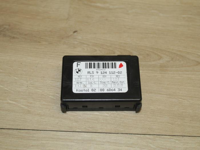 Gebrauchte Regensensor Mini Mini (R56) 1.4 16V One Preis € 29,75 Mit Mehrwertsteuer angeboten von Miniparts24