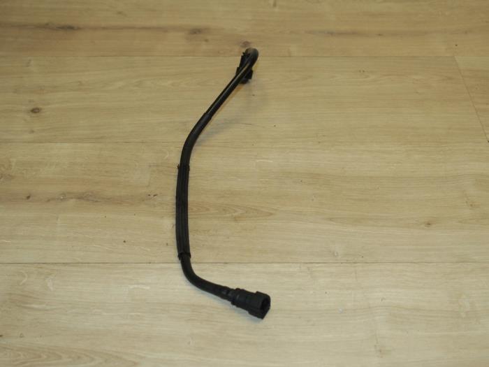 Begagnade Lufttratt Mini Mini (R56) 1.4 16V One Pris € 17,85 Inklusive moms erbjuds av Miniparts24