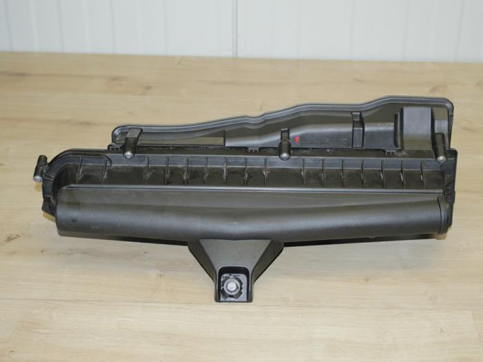 Gebrauchte Luftfiltergehäuse Mini Mini (R56) 1.4 16V One Preis € 59,50 Mit Mehrwertsteuer angeboten von Miniparts24