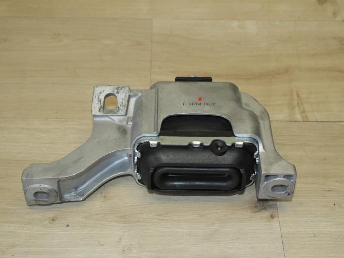 Gebrauchte Motorlager Mini Clubman (R55) 2.0 Cooper SD 16V Preis € 32,73 Mit Mehrwertsteuer angeboten von Miniparts24
