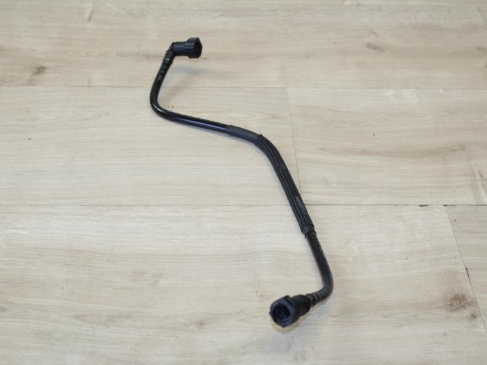 Begagnade Lufttratt Mini Mini (R56) 1.4 16V One Pris € 17,85 Inklusive moms erbjuds av Miniparts24