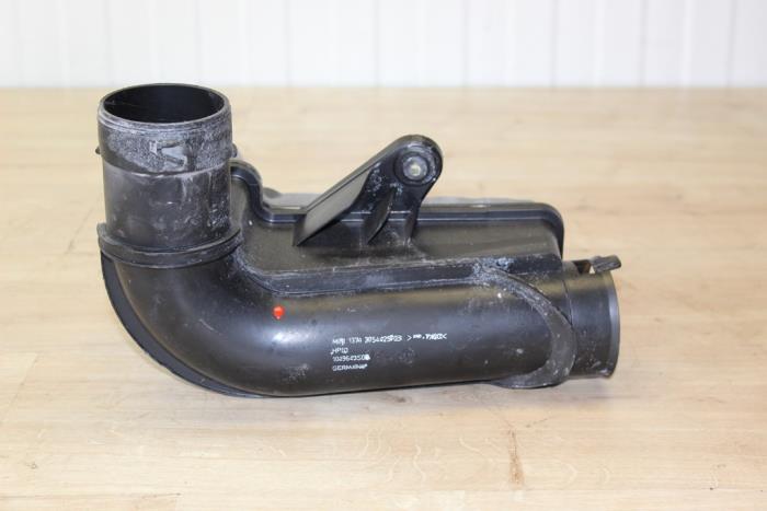 Gebrauchte Luftfiltergehäuse Mini Mini (R56) 1.4 16V One Preis € 41,65 Mit Mehrwertsteuer angeboten von Miniparts24