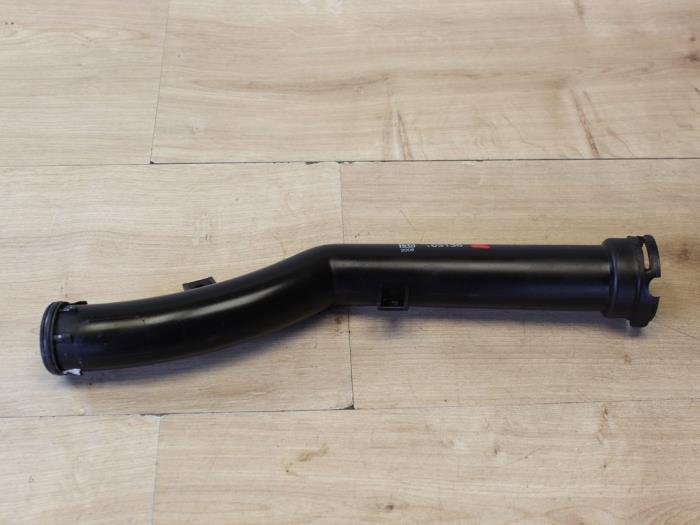 Begagnade Vattenrör Mini Mini (R56) 1.6 16V One Pris € 17,85 Inklusive moms erbjuds av Miniparts24