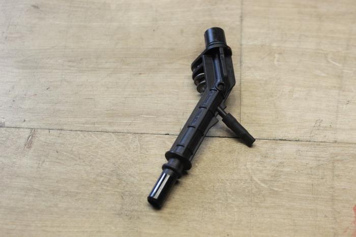 Vacuum valve