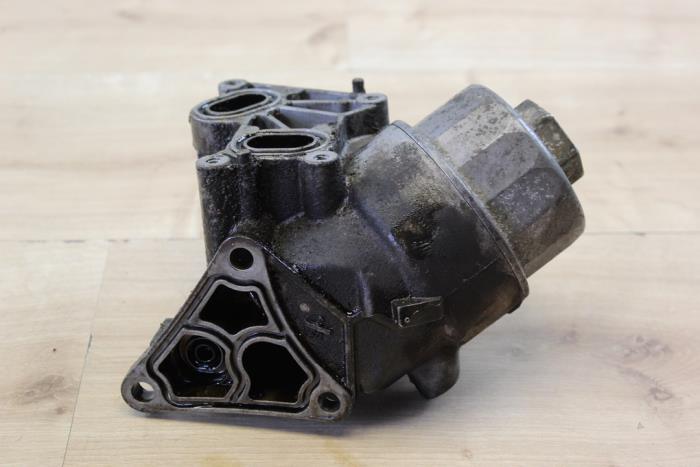 Gebrauchte Ölfiltergehäuse BMW Mini (R50/53) 1.6 16V Cooper S Preis € 89,25 Mit Mehrwertsteuer angeboten von Miniparts24