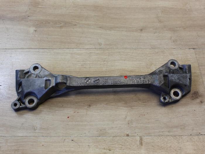 Used Engine mount Mini Clubman (R55) 1.6 16V John Cooper Works Price € 17,85 Inclusive VAT offered by Miniparts24