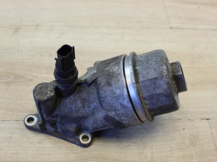 Gebrauchte Ölfiltergehäuse Austin Mini Open (R52) 1.6 16V Cooper Preis € 107,10 Mit Mehrwertsteuer angeboten von Miniparts24