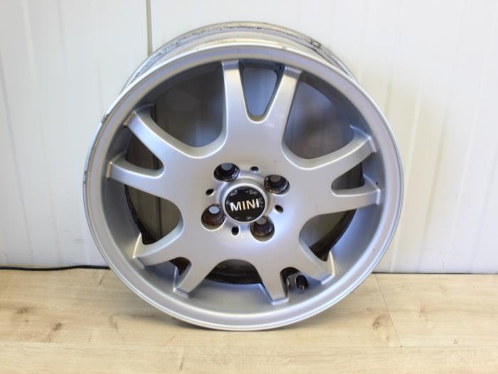 Używane Obrecz BMW Mini (R50/53) 1.6 16V Cooper S Cena € 47,60 Z VAT oferowane przez Miniparts24