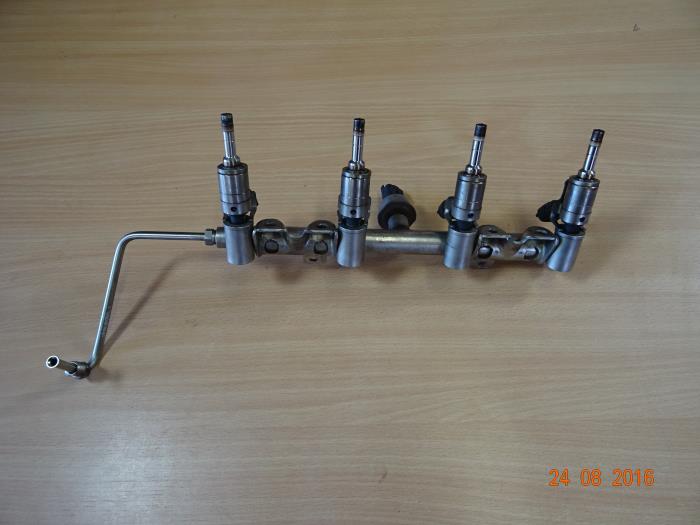 Usagé Système d'injection Mini Cooper S Prix € 101,15 Prix TTC proposé par Miniparts24