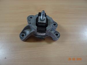 Used Gearbox mount Mini Cooper S Price € 25,00 Margin scheme offered by Miniparts24 - Miniteile24 GbR