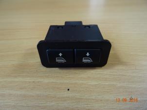 Used Electric window switch Mini ONE Price € 17,85 Inclusive VAT offered by Miniparts24 - Miniteile24 GbR