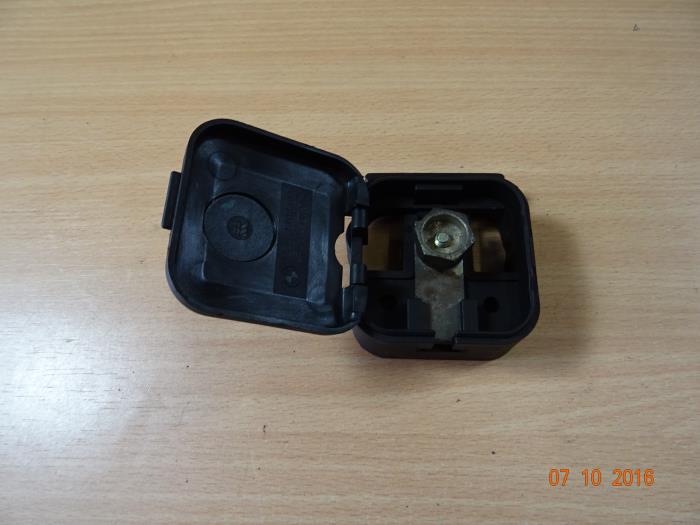 Gebrauchte Stromverteiler Mini Cooper S Preis € 15,00 Margenregelung angeboten von Miniparts24