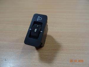 Usados Interruptor de regulador de altura Mini ONE Precio € 17,50 Norma de margen ofrecido por Miniparts24 - Miniteile24 GbR
