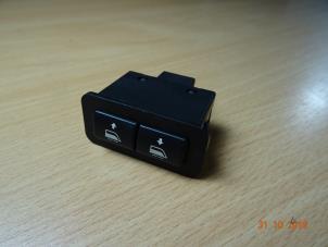 Used Electric window switch Mini Cooper Price € 17,85 Inclusive VAT offered by Miniparts24 - Miniteile24 GbR