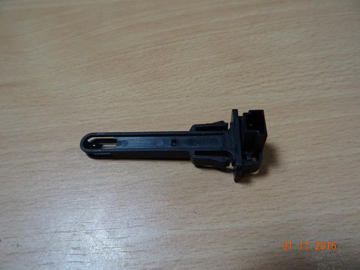 Begagnade Innetemperatursensor Mini Cooper Pris € 15,00 Marginaltabell erbjuds av Miniparts24