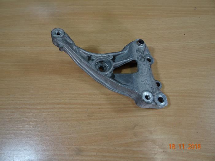 Air conditioning bracket from a Mini Cooper S 2012