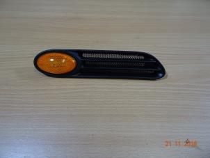 Used Front wing indicator, right Mini Cooper Price € 15,00 Margin scheme offered by Miniparts24 - Miniteile24 GbR