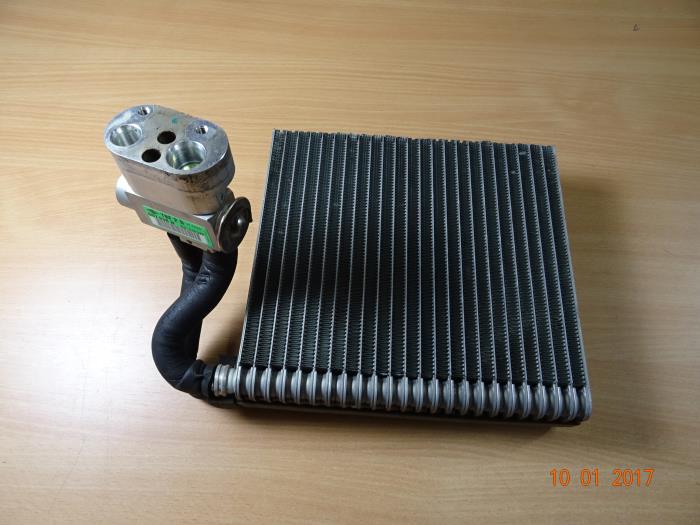 Gebrauchte Klima Kondensor Mini Mini Cooper S (R53) 1.6 16V Preis € 30,00 Margenregelung angeboten von Miniparts24