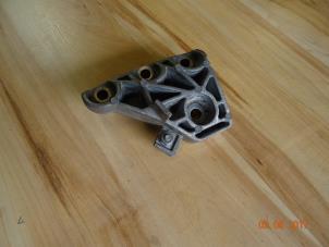 Used Engine mount Mini Mini (R56) 1.6 One D 16V Price € 45,00 Margin scheme offered by Miniparts24 - Miniteile24 GbR