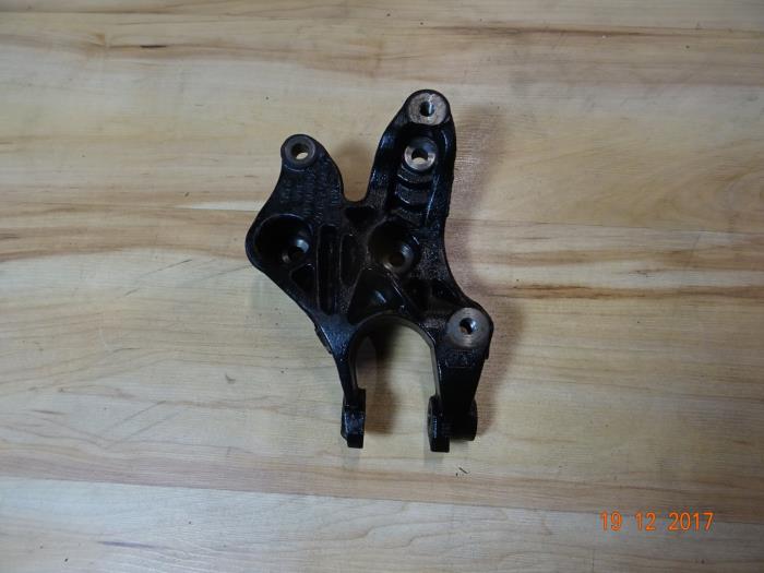 Usagé Support moteur Mini Mini (R56) 1.6 16V Cooper S Prix € 23,80 Prix TTC proposé par Miniparts24