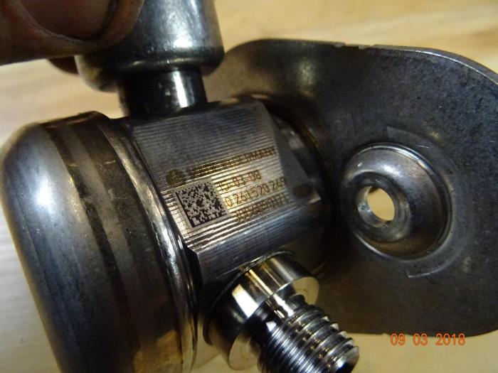 Pompe haute pression d'un MINI Mini (F56) 1.5 12V Cooper 2015