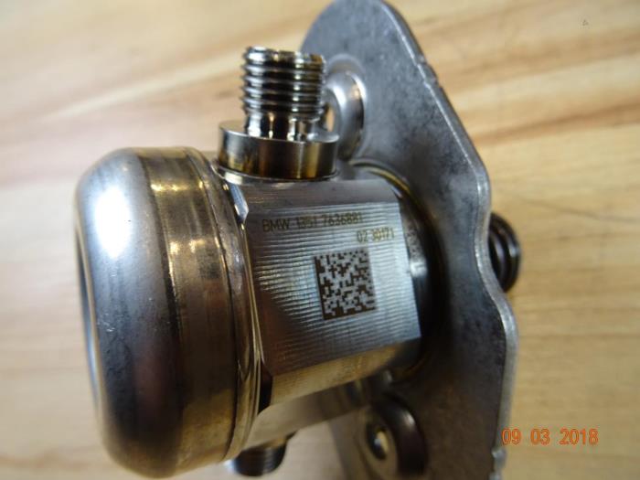 Pompe haute pression d'un MINI Mini (F56) 1.5 12V Cooper 2015