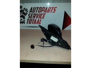 Used Wing mirror, left Mini Mini (R56) 1.6 16V Cooper Price € 45,00 Margin scheme offered by APST