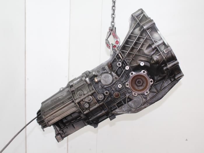 Gearbox Audi A4 2.0 TDI 16V 01X301211 BLB UWD A.P.S.T.