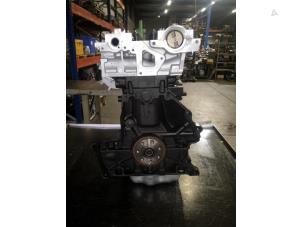 Overhauled Engine Opel Vivaro 2.5 CDTI 16V Price on request offered by APST