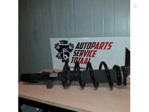 Used Front shock absorber, right Ford Transit Custom 2.2 TDCi 16V Price € 75,00 Margin scheme offered by APST