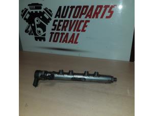 Used Fuel injector nozzle Landrover Range Rover Sport (LW) 3.0 TDV6 Price € 100,00 Margin scheme offered by APST