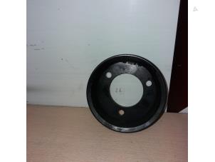 Used Water pump pulley Renault Trafic New (FL) 2.0 dCi 16V 115 Price € 25,00 Margin scheme offered by APST