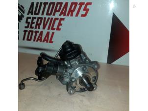 Used Mechanical fuel pump Volkswagen Scirocco (137/13AD) 2.0 TDI 16V Price € 175,00 Margin scheme offered by APST