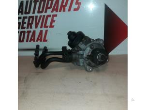 Used Mechanical fuel pump Volkswagen Crafter 2.0 BiTDI Price € 175,00 Margin scheme offered by APST