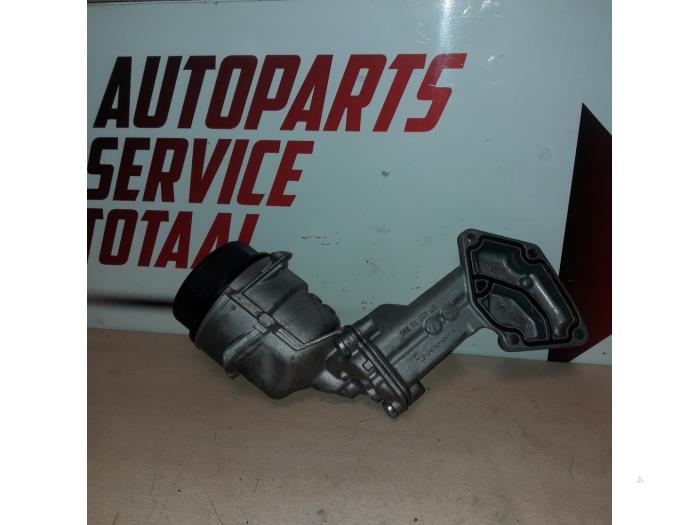 Oil filter housing Mercedes Sprinter 4t 319 CDI 3.0 V6 24V 4x4