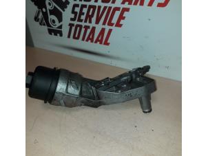 Used Oil filter housing Opel Insignia 2.0 CDTI 16V 160 Ecotec Price € 25,00 Margin scheme offered by APST