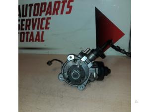 Używane Mechaniczna pompa paliwa Volkswagen Crafter 2.0 BiTDI Cena € 175,00 Procedura marży oferowane przez APST